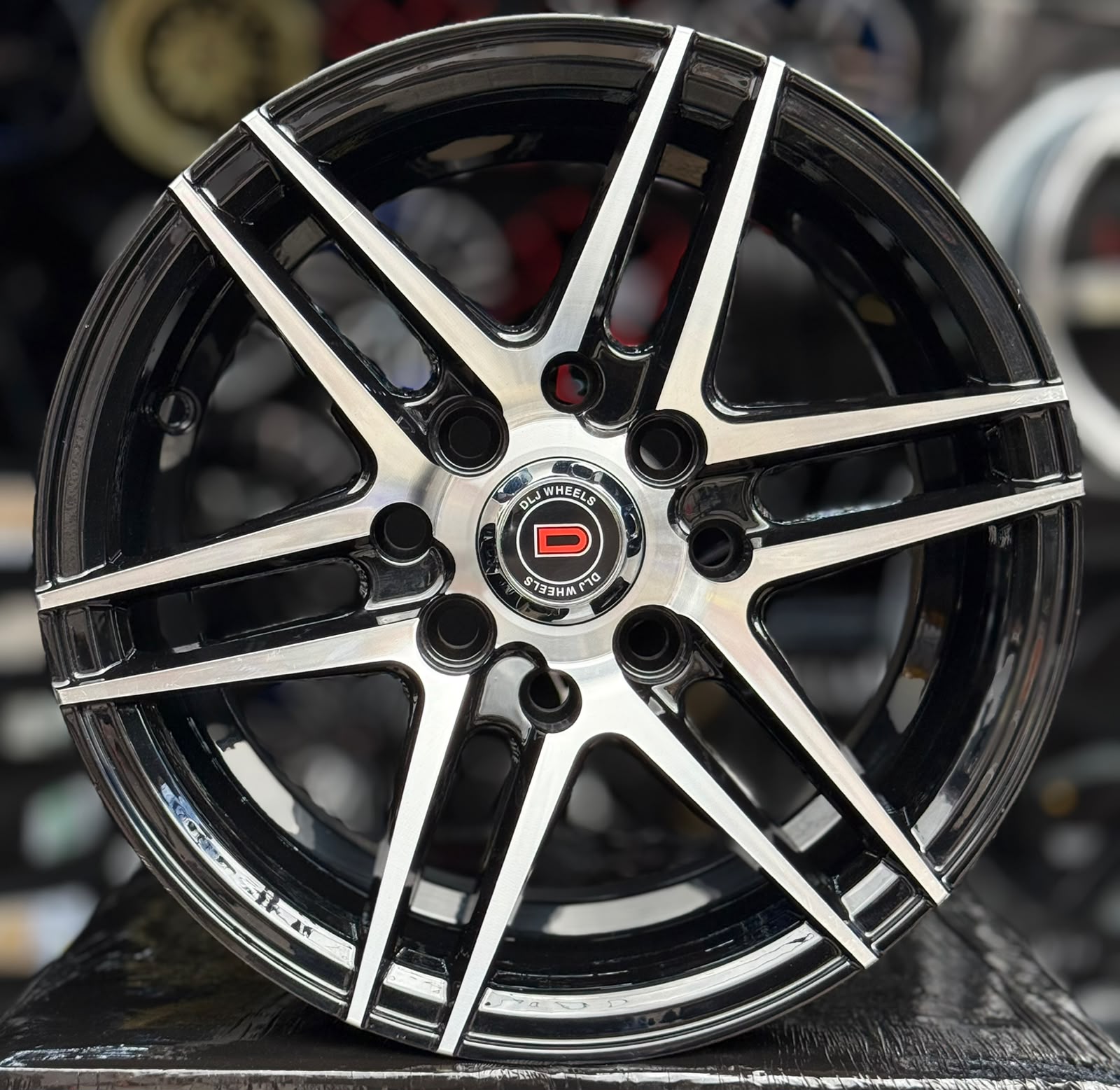 Rin 13 Black (Cod.DLJ0653)