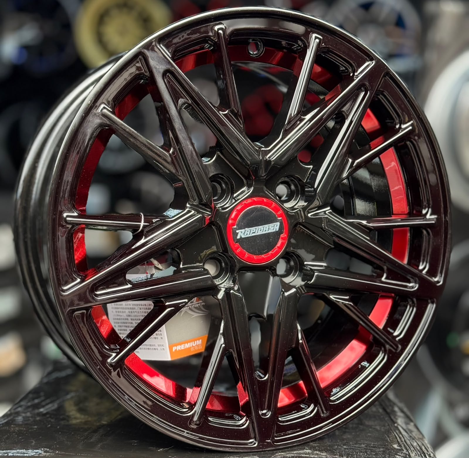 Rin 14 Black-Red (Cod.145552)