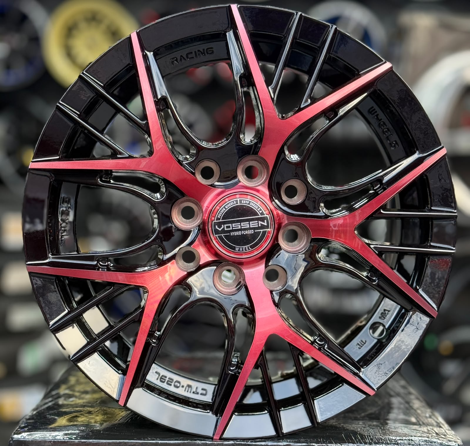 Rin 14 Black-Red (Cod.RGW02)