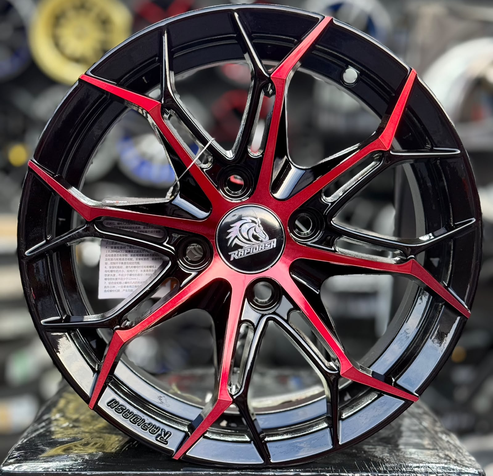 Rin 14 Black-Red (Cod.144031)