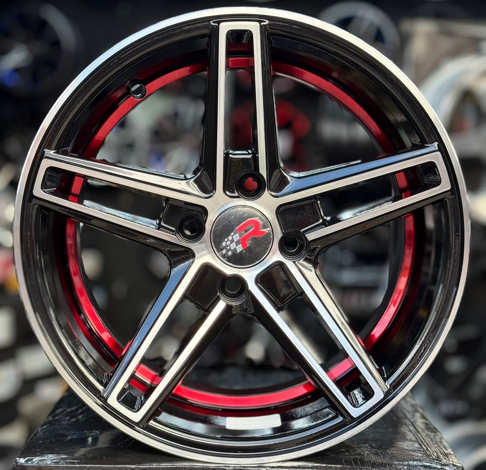 Rin 15 Red (Cod.15CV5HB)