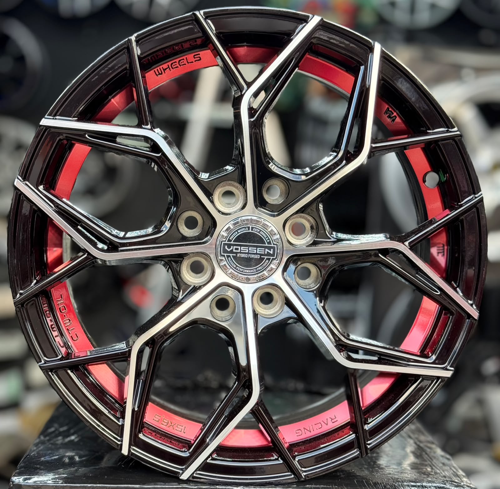 Rin 15 Red (Cod.LH1483)