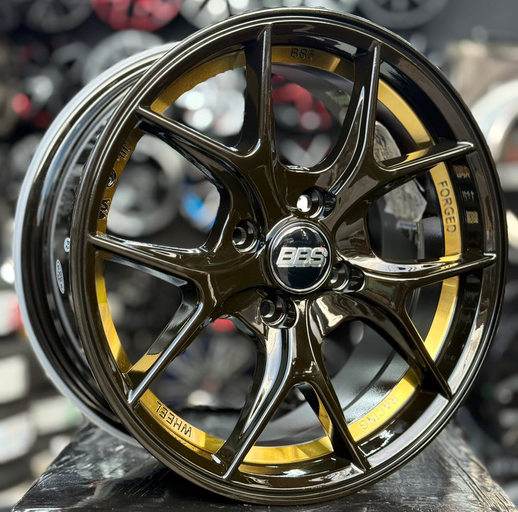 Rin 15 Gold (Cod.8935)