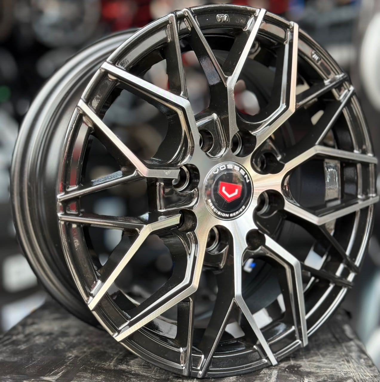 Rin 13 Black (Cod.236)