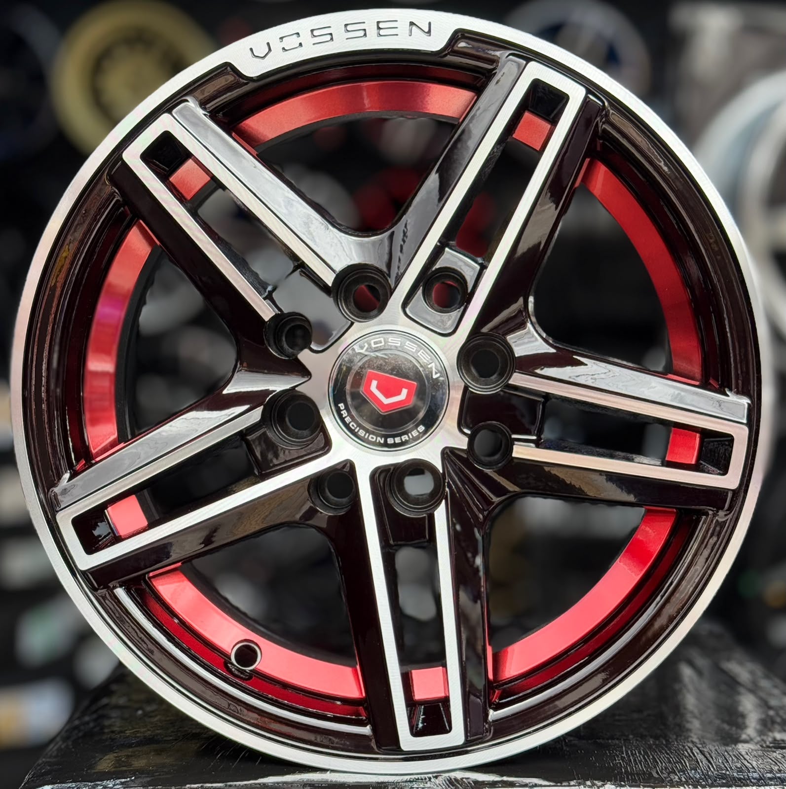 Rin 13 Black Red (Cod. 353C)